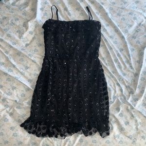 Black Circle Sequin Mini Dress: SIZE M